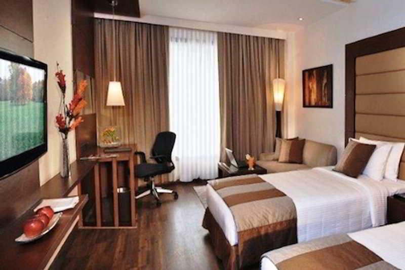 Country Inn & Suites By Radisson, Gurugram Sector 12 Gurgaon Room photo