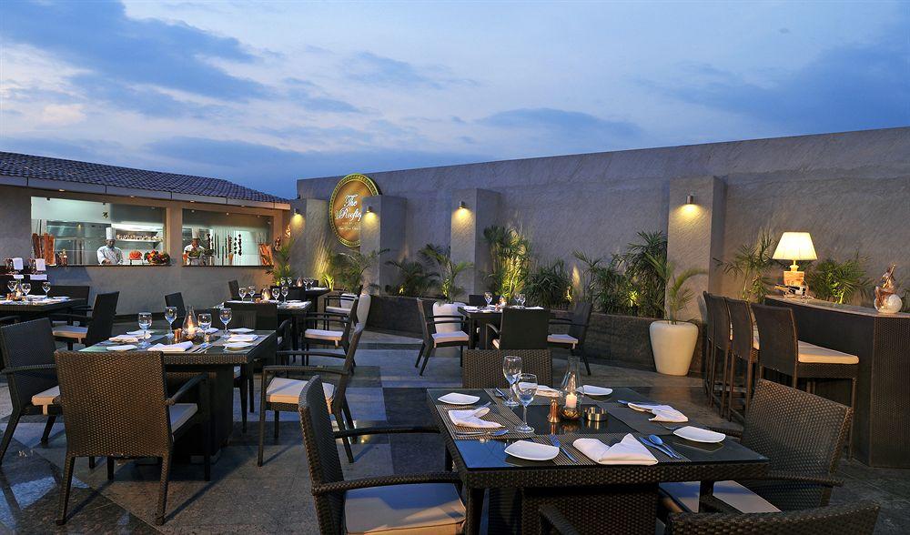 Country Inn & Suites By Radisson, Gurugram Sector 12 Gurgaon Exterior photo